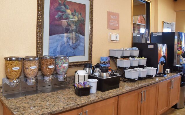 Baymont by Wyndham Orlando East