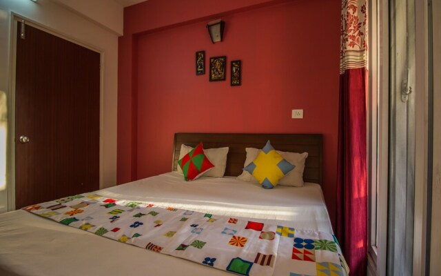OYO 12951 Home Pool View 1BHK Aprora