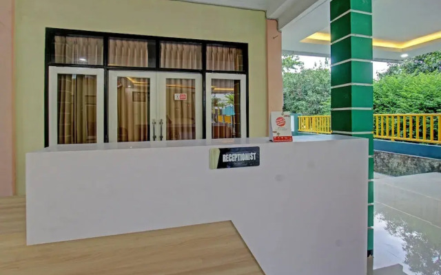 OYO 92001 Unram Guest House