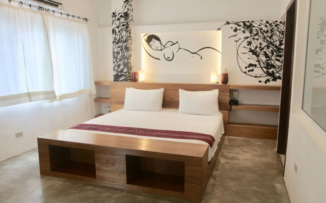 Capital O 468 Element Boutique Hotel Vaccinated Staff