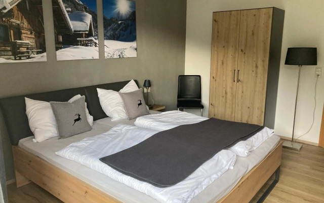 NEW! Apartment Gipfelglück Kaprun - modern, 75m2, Sauna, Pkw, Wifi