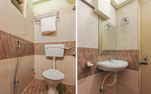 OYO 23191 Flagship Hotel Raj Madan Ameerpet