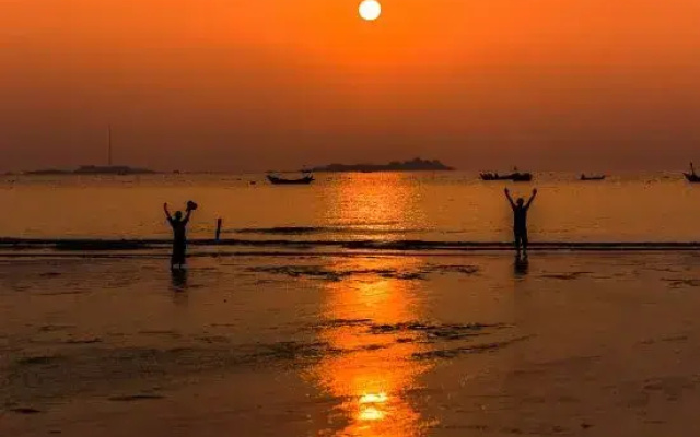 Jade Bay Yoga Resort Hotel
