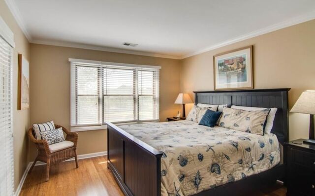 Bay Pointe 2137 by RedAwning