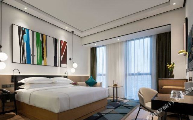The Hotel V (Shanghai Hongqiao Hub)