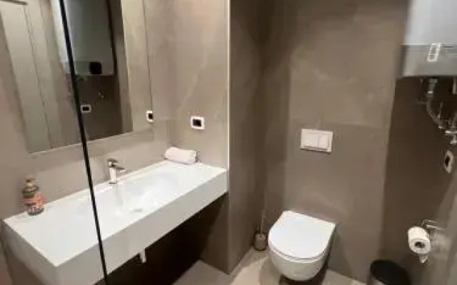 Skanderbeg Square Deluxe 1