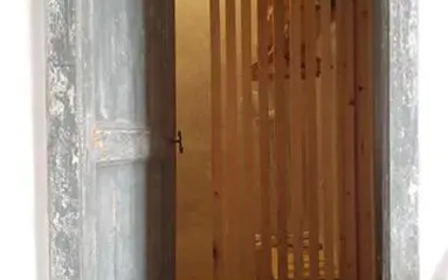 BORGO PETELIA, Casa Chiarotti, Antica casa con scala esterna