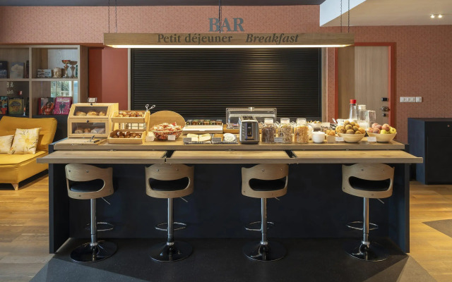 Sure Hotel by Best Western Dole