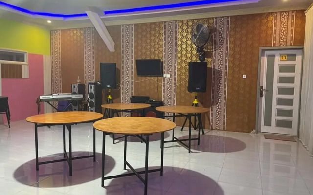 Hotel O Lima Saudara Syariah