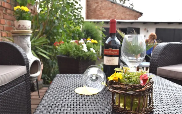 Apartment in Ilmenau With Garden, Terrace, Bbq, Deckchairs