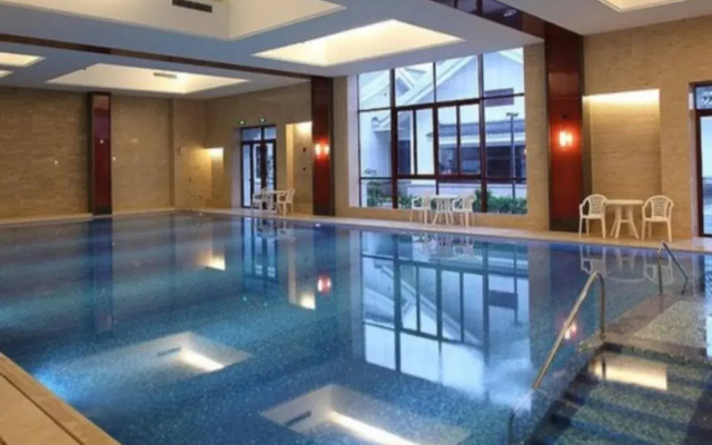 Cyts Greentree Eastern International Hotel