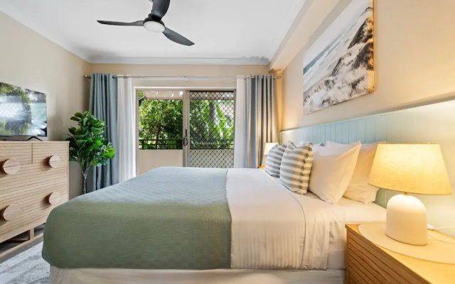 The Palms Luxe With 9 Resort Pools – Guest Rooms – Cairns
