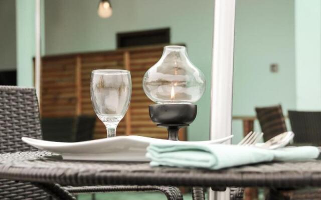 Guraidhoo Inn