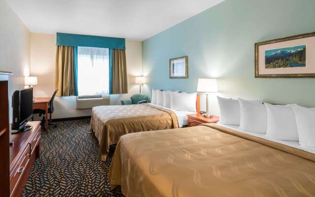 Quality Inn & Suites Sequim at Olympic National Park