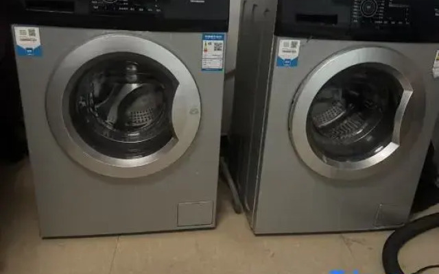 Hyperspace Hotel Select