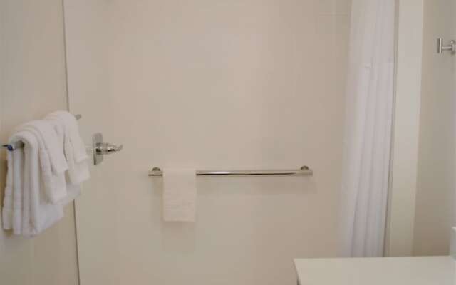 Travelodge Santa Rosa Wine Country