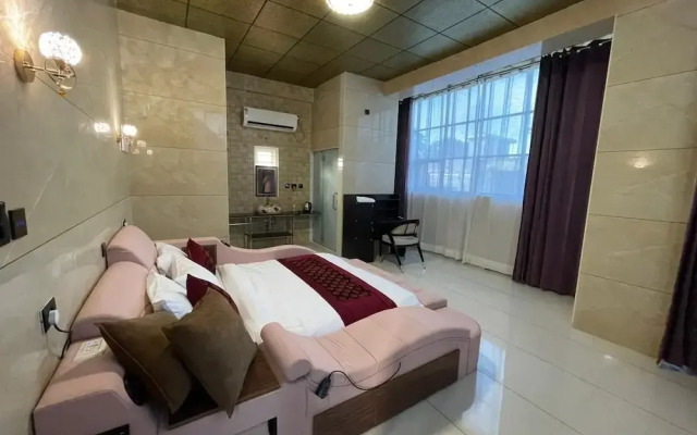 W & H View Residency