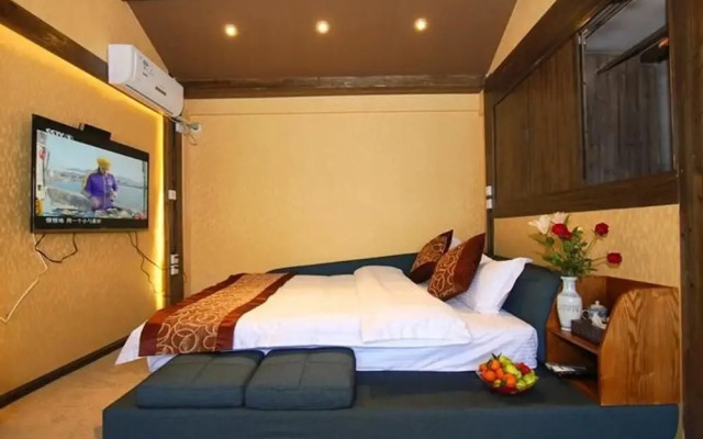 Come Inn- Lijiang