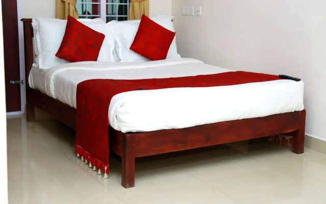 Oyo 15548 Mackal Residency