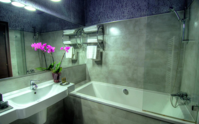Hotel Dumbrava