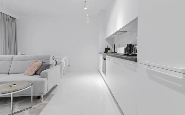 Wilanow Lovely Apartment