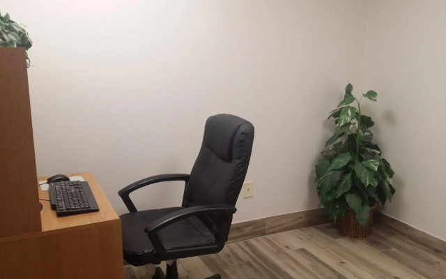 Quality Inn & Suites Schoharie near Howe Caverns