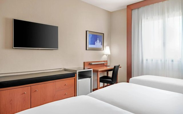 AC Hotel Badajoz by Marriott - фото 3