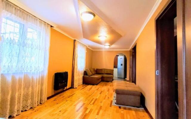 Nita Apartment