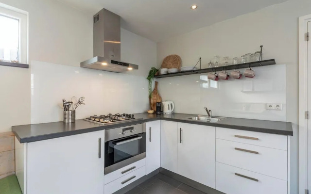 Elegant Beachside Holiday Home