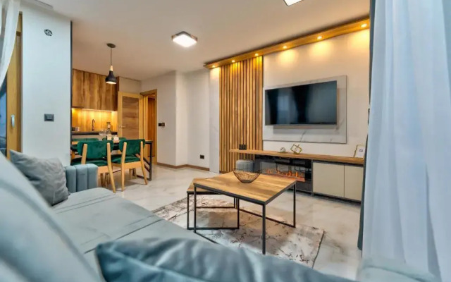 Golden Panorama Wellness & Spa