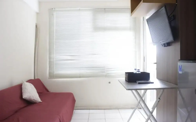 Simply Modern 2Br Apartment at The Jarrdin Cihampelas