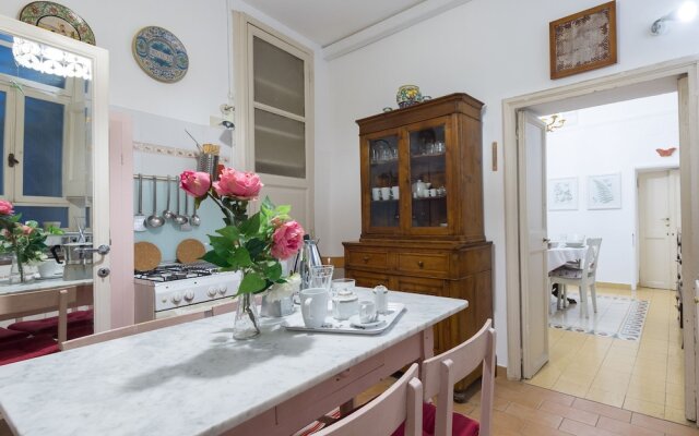 RSH Elegant Pantheon View