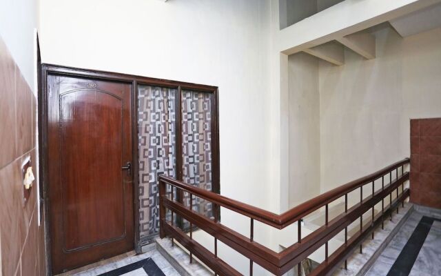 OYO 15993 Hotel Ashoka Guest House