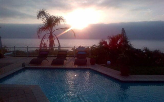 Empoza Sea View Guest House