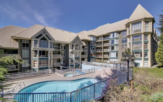 Woodrun Lodge