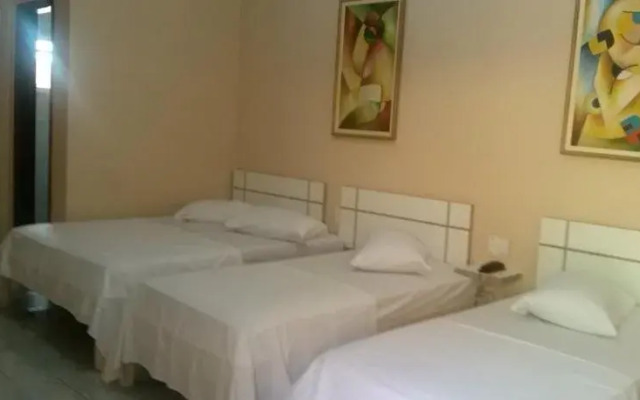 Hotel Marathi Park