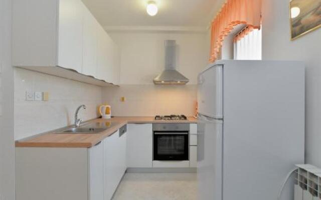 Apartment Gracijela 827