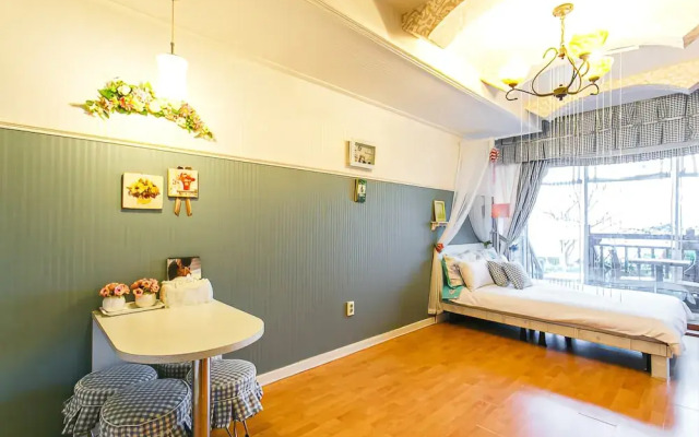 Seosan Sayblue Pension