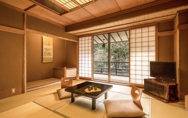 Ooedo Onsen Monogatari Premium Yoshinoya Irokuen