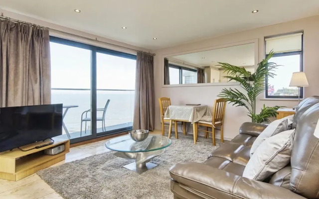 Seafront Quay West Apartments