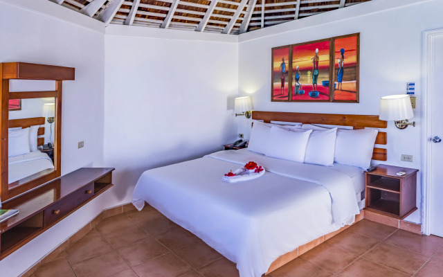 Decameron Club Caribbean Runaway Bay, Ramada All-Inclusive Resort