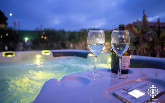 Villa Seaside - Dimora con jacuzzi a 200mt dal mare