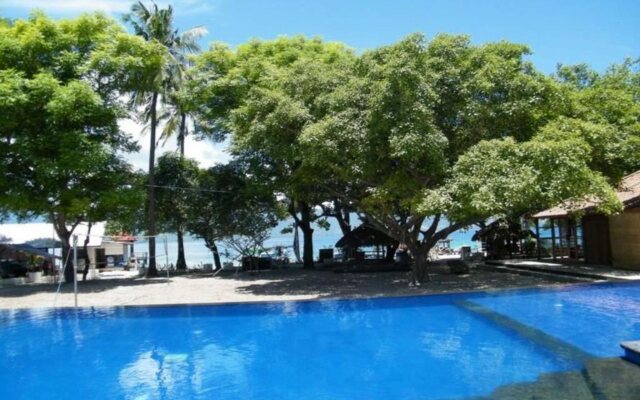 Oceans 5 Dive Resort