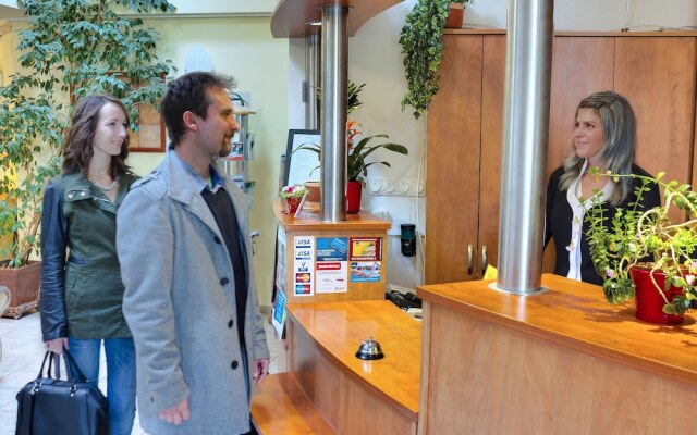 Aqua Therm Hotel