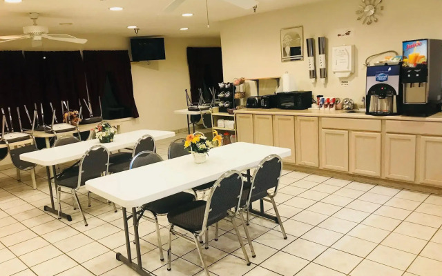 Americas Best Value Inn & Suites Pinckneyville