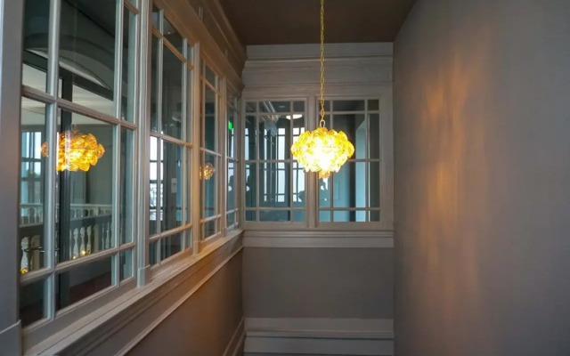 Hotel Mercier