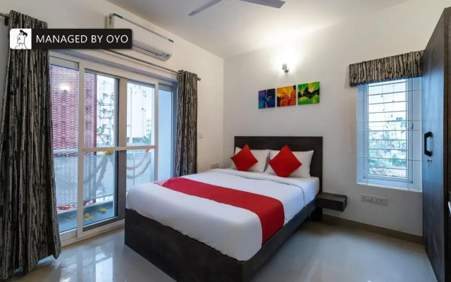 Super OYO Townhouse 1225 Chethana Inn