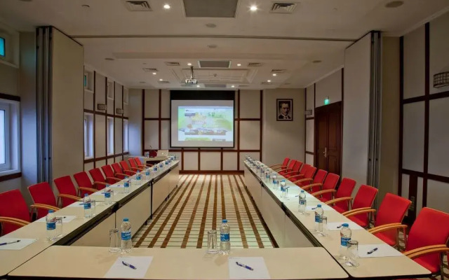 Swiss International Kızılcahamam Hotel