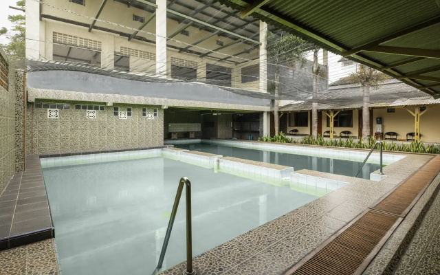 OYO 2900 New Bukit Kasih