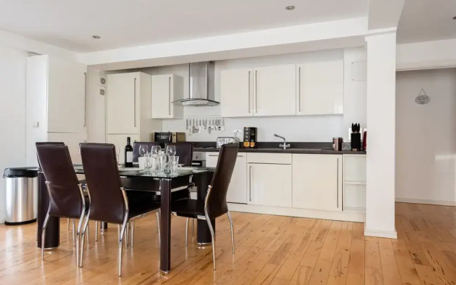 Platinum Apartment next to London Bridge 9995